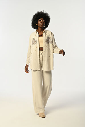 Pullu Nakışlı Oversıze Kesim Natur Renk Gömlek