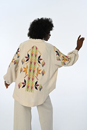Etnik Desenli Sırtı ve Kolu Nakışlı Kadın Oversıze Kesim Kimono