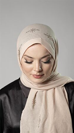 Bej Pratik Hazır Geçmeli Tesettür Şal Örme Kumaş Taşlı Yıldız Desenli  2118Y_12