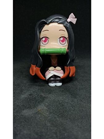 Anime Demon Slayer Nezuko Oturan Mini Figür