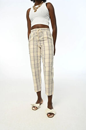 KADIN BELİ LASTİKLİ EKOSE RAHAT KALIP PANTOLON