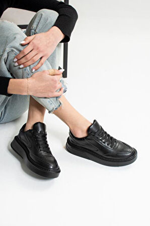 Siyah (Siyah Taban) Bağcıklı Günlük Hafif Ortapedik Taban Kadın Sneaker