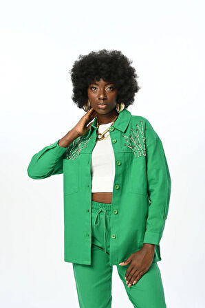 KADIN ROBASI TAŞ İŞLEMELİ ÇİFT CEPLİ GABARDİN CEKET