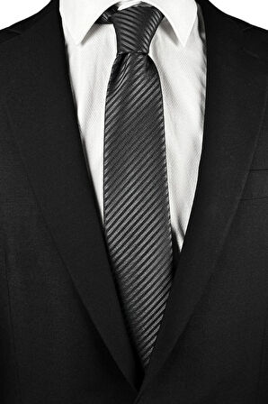 7 Cm Genişliğinde Siyah Gri Çizgili Ince Erkek Kravat