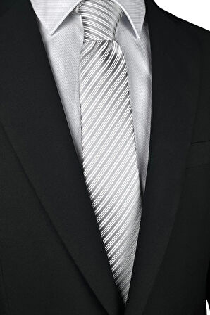 7 Cm Genişliğinde Gri Çizgili Ince Kravat