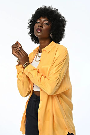 KADIN OVERSIZE KALIP SARI JAKARLI YUVARLAK DESENLİ GÖMLEK