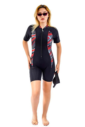 Tesmay 24108 Siyah Kısa Kol Sörfçü Havuz Mayosu