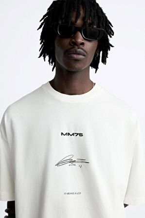 İmza Baskılı Oversize Beyaz Erkek T-shirt