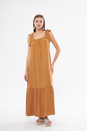 Omuzları Bağlamalı Dökümlü Kare Yaka Taba Dokuma Elbise