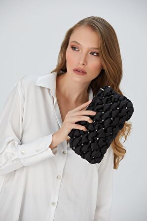 Gümüş Zincirli Siyah Saten Taşlı Kadın Clutch