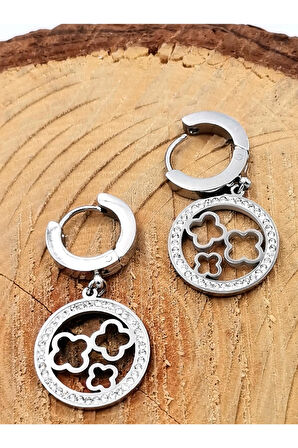 Gümüş Renk Figürlü Çelik  Küpe