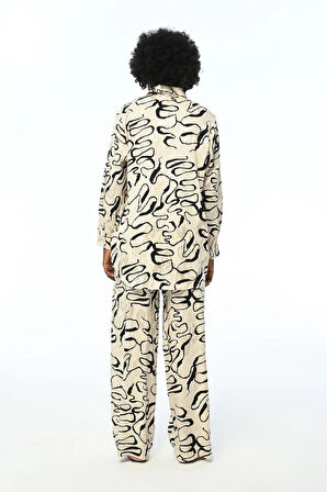 KADIN RAHAT KALIP DESENLİ BELİ LASTİKLİ PANTOLON