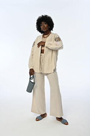 KADIN KELEBEK NAKIŞLI OVERSIZE KİMONO CEKET