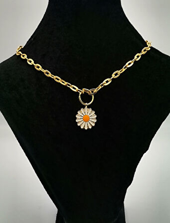 Altın Sarısı Zincir Papatya Figürlü Kolye