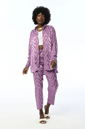 KADIN RAHAT KALIP DESENLİ JAKARLI PANTOLON