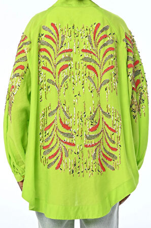 KADIN KOLLARI VE SIRTI NAKIŞLI KİMONO