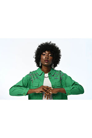 KADIN ROBASI TAŞ İŞLEMELİ GABARDİN CEKET