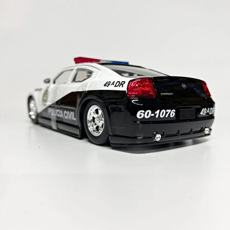 Jada 1/24 Dodge Charger Police 2006