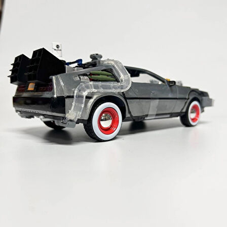 Jada 1/24 Delorean Time Machine III