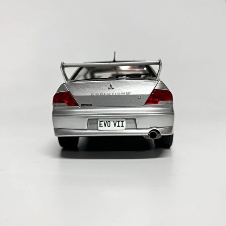 White Box 1/24 Mitsubishi Evo VII