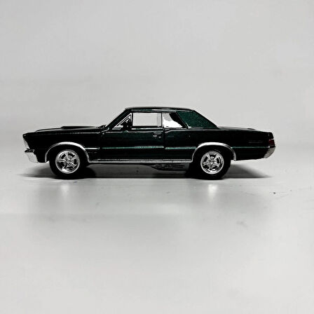 Welly Pontiac Gto 1/36