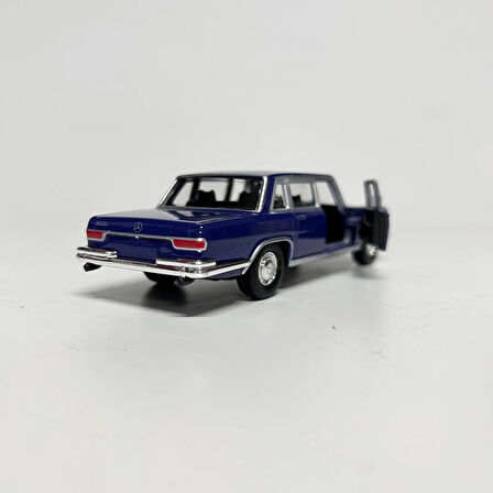 Welly Mercedes Benz 600 Pullman 1/36