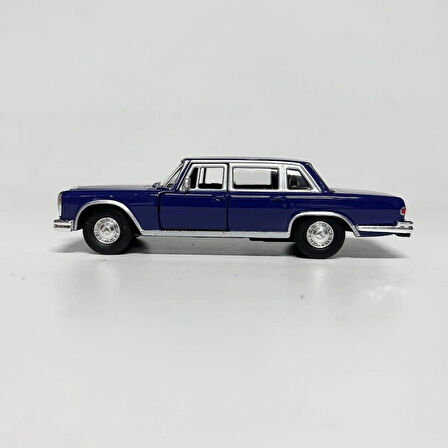 Welly Mercedes Benz 600 Pullman 1/36