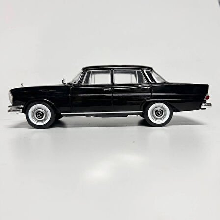 White Box 1/24 Mercedes Benz 220 W111