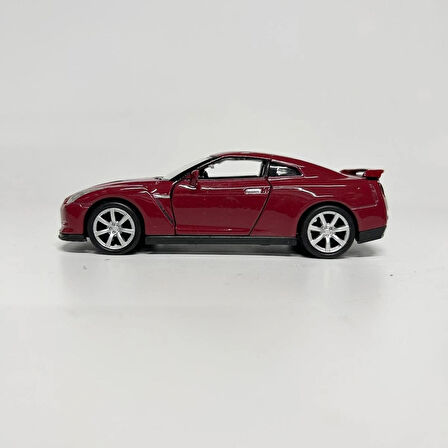 Welly Nissan GT-R R35  1/36