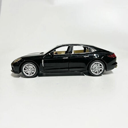 Che Zhi 1/24 Porsche Panamera