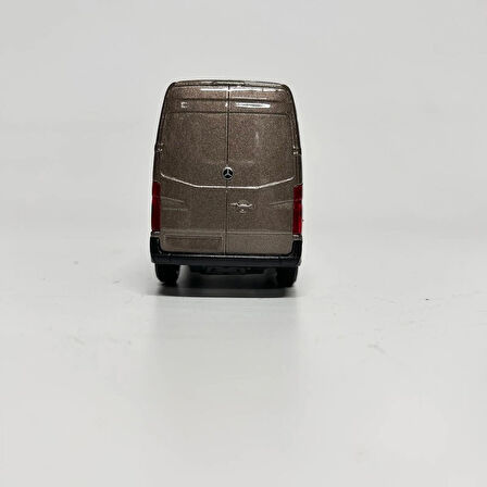 Welly Mercedes Benz Sprinter Panelvan 1/36