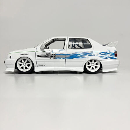 Jada 1/24 Volkswagen Jetta