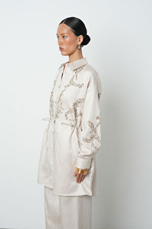 Kadın Boncuk İşlemeli Belden Büzgülü Çıtçıt Kapamalı Ceket