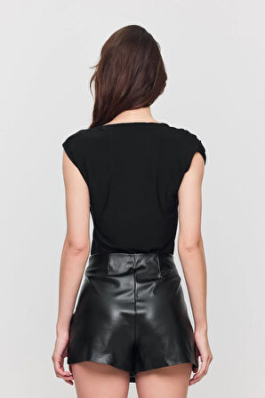 Kadın Siyah Omuz Drapeli Kolsuz Sandy Bluz