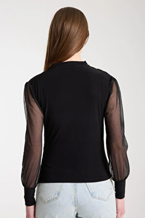 Kadın Büzgü ve Kolları Tül Detaylı Sandy Siyah Bluz