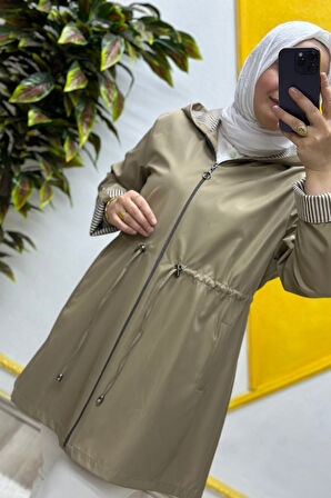 Kadın Tesettür Giyim Büyük Beden Mevsimlik Kısa Trençkot 