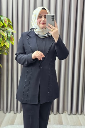 Kadın Giyim Büyük Beden Taşlı Pantolonlu Ceketli Takım 