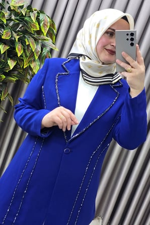 Kadın Giyim Büyük Beden Taşlı Pantolonlu Ceketli Takım 