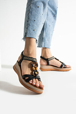 Siyah Günlük Aksesuarlı Kadın Sandalet