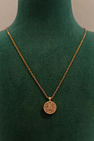 Monalisa Home Gold Renk Parlak Taş Figürlü Gösterişli Kolye