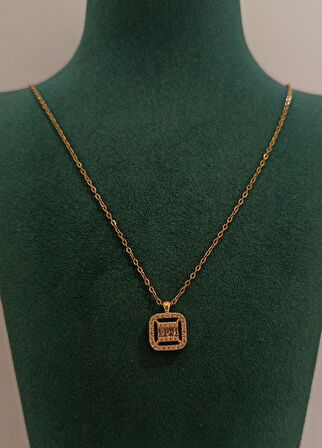 Monalisa Home Gold Renk Parlak Taş Figürlü Gösterişli Kolye