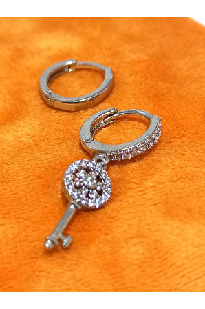 Monalisa Hom Lüks Figürlü Gösterişli Küpe