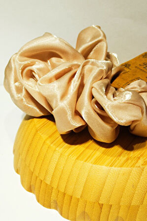 Monalisa Home Gösterişli Parlak Krem Renk Büyük Esnek  Lastik Toka