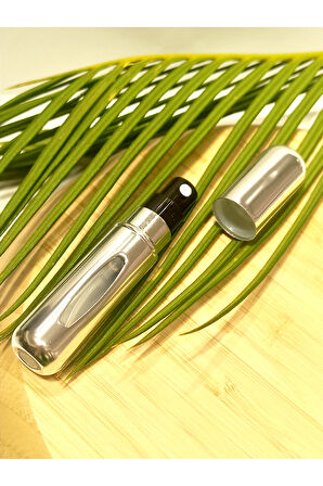 Monalisa Home Renkli Küçük Boy Yedek Minik Parfüm Şişesi