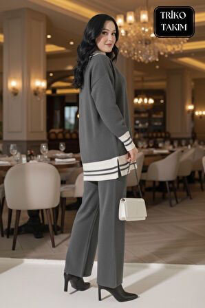 Kadın Triko Takım Şeritli Polo Yaka Düğmeli Kazak ve Pantolon Alt Üst Takım