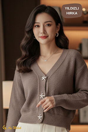 Kadın Triko Hırka Yumuşak V Yaka Yıldız Düğmeli Kısa Hırka