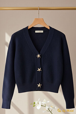 Kadın Triko Hırka Yumuşak V Yaka Yıldız Düğmeli Kısa Hırka