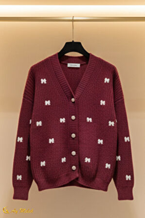 Kadın Triko Hırka Düğmeli V Yaka Kısa Fiyonk Detaylı Dokulu Hırka