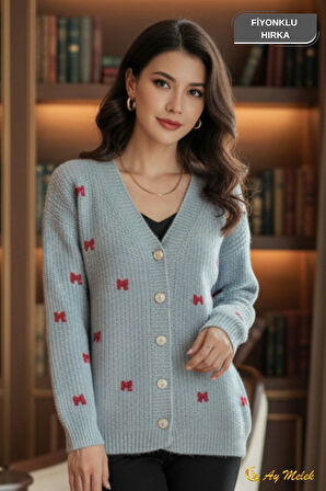 Kadın Triko Hırka Düğmeli V Yaka Kısa Fiyonk Detaylı Dokulu Hırka