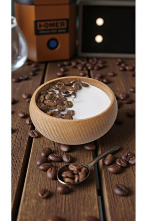 Kahve Tutkunlarına Özel Ahşap Mumlukta Kahve Kokulu & Kahve Çekirdekli %100 Doğal Soya Mum